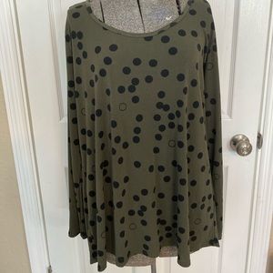 LuLaRoe Lynnae Shirt 2XL